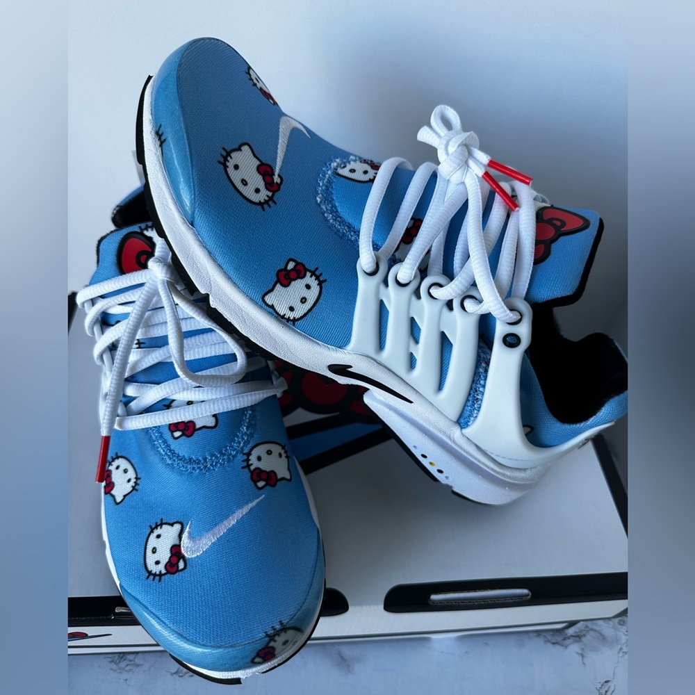 COPY - Nike Air Presto X Hello Kitty “University Blue”